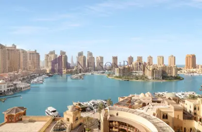 Apartment - 2 Bedrooms - 3 Bathrooms for rent in Porto Arabia - The Pearl Island - Doha