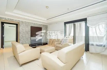 Villa - 2 Bedrooms - 4 Bathrooms for sale in West Porto Drive - Porto Arabia - The Pearl Island - Doha