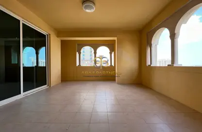 Apartment - 2 Bedrooms - 2 Bathrooms for rent in Viva West - Viva Bahriyah - The Pearl Island - Doha