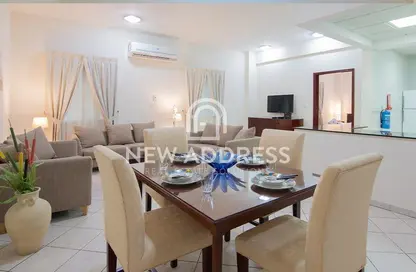 Apartment - 1 Bedroom - 2 Bathrooms for rent in Al Thani Commercial building - Musheireb - Musheireb - Doha