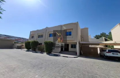 Staff Accommodation - Studio - 3 Bathrooms for rent in Ain Khaled - Ain Khaled - Doha