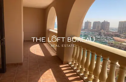 Apartment - 1 Bedroom - 2 Bathrooms for rent in Tower 14 - Porto Arabia - The Pearl Island - Doha