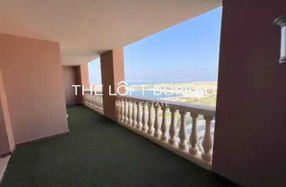 Apartment - 2 Bedrooms - 3 Bathrooms for sale in West Porto Drive - Porto Arabia - The Pearl Island - Doha