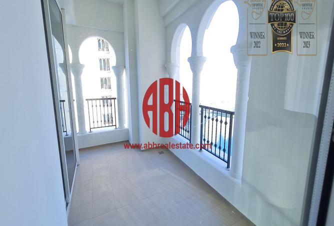 Apartment - 2 Bedrooms - 3 Bathrooms for rent in Viva West - Viva Bahriyah - The Pearl Island - Doha