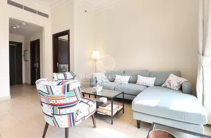 Apartment - 1 Bedroom - 2 Bathrooms for rent in Nobili - Qanat Quartier - The Pearl Island - Doha