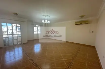 Apartment - 2 Bedrooms - 2 Bathrooms for rent in Old Airport Road - Old Airport Road - Doha