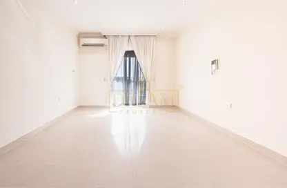 Apartment - 3 Bedrooms - 1 Bathroom for rent in Old Airport Road - Old Airport Road - Doha