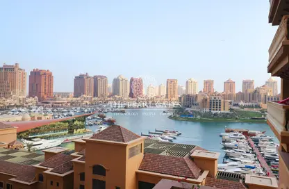 Apartment - 2 Bedrooms - 3 Bathrooms for rent in East Porto Drive - Porto Arabia - The Pearl Island - Doha