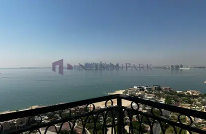 Apartment - 2 Bedrooms - 4 Bathrooms for rent in Viva East - Viva Bahriyah - The Pearl Island - Doha