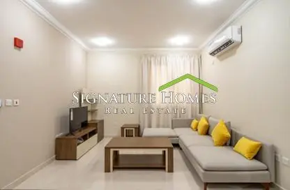 Apartment - 2 Bedrooms - 3 Bathrooms for rent in Old Airport Residential Apartments - Old Airport Road - Doha