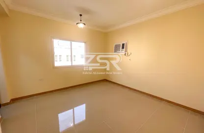 Apartment - 3 Bedrooms - 3 Bathrooms for rent in Al Mansoura - Al Mansoura - Doha