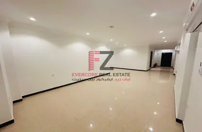 Apartment - 3 Bedrooms - 2 Bathrooms for rent in Al Wakra - Al Wakra - Al Wakrah - Al Wakra