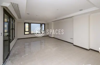 Apartment - 1 Bedroom - 1 Bathroom for rent in East Porto Drive - Porto Arabia - The Pearl Island - Doha