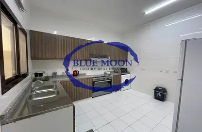 Villa - 5 Bedrooms - 4 Bathrooms for rent in Al Markhiya Street - Al Markhiya - Doha