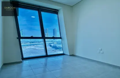 Apartment - 2 Bedrooms - 2 Bathrooms for rent in Zig Zag Tower A - Zig Zag Towers - West Bay - Doha