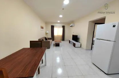 Apartment - 1 Bedroom - 1 Bathroom for rent in Umm Ghwailina Comm - Umm Ghuwalina - Umm Ghuwailina - Doha