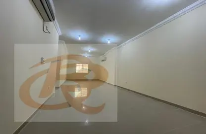 Apartment - 2 Bedrooms - 2 Bathrooms for rent in M Residence 2 - Fereej Bin Mahmoud North - Fereej Bin Mahmoud - Doha