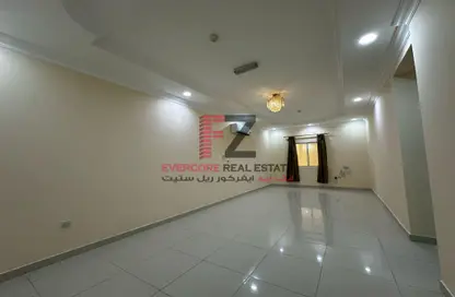 Apartment - 2 Bedrooms - 2 Bathrooms for rent in Ibn Asakir Street - Najma - Doha