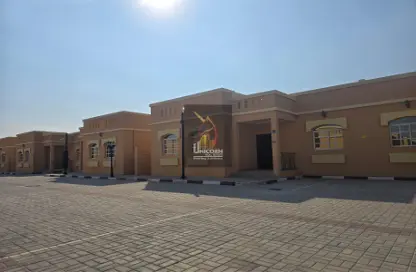 Staff Accommodation - Studio - 2 Bathrooms for rent in Umm Salal Ali - Umm Salal Ali - Doha