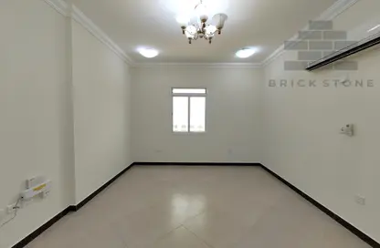 Apartment - 3 Bedrooms - 3 Bathrooms for rent in Al Muntazah Street - Al Muntazah - Doha