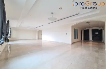 Apartment - 3 Bedrooms - 4 Bathrooms for rent in East Porto Drive - Porto Arabia - The Pearl Island - Doha