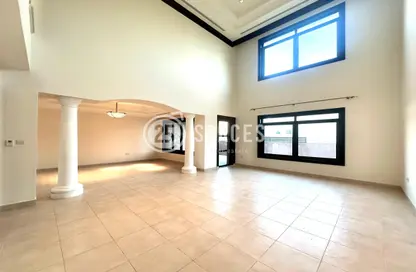 Townhouse - 4 Bedrooms - 5 Bathrooms for rent in Viva West - Viva Bahriyah - The Pearl Island - Doha