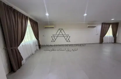 Villa - 3 Bedrooms - 3 Bathrooms for rent in Ain Khalid Gate - Ain Khaled - Doha