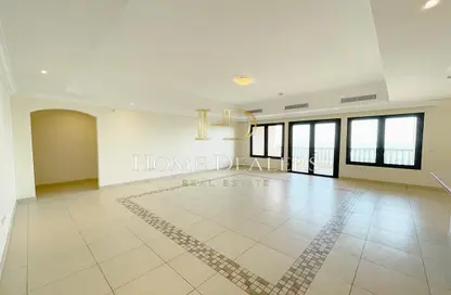 Apartment - 3 Bedrooms - 4 Bathrooms for rent in West Porto Drive - Porto Arabia - The Pearl Island - Doha