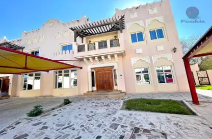 Compound - 4 Bedrooms - 6 Bathrooms for rent in East Gate - West Bay Lagoon - Doha