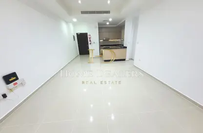 Apartment - 2 Bedrooms - 2 Bathrooms for rent in Al Nasr Street - Al Nasr - Doha