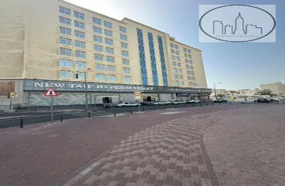 Office Space - Studio - 2 Bathrooms for rent in Umm Ghuwailina - Doha