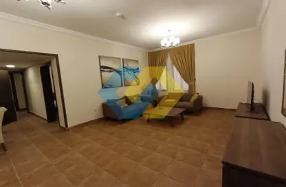 Compound - 2 Bedrooms - 2 Bathrooms for rent in Al Ain Compound 3 - Al Ain Compound - Ain Khaled - Doha