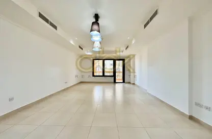 Apartment - 1 Bedroom - 2 Bathrooms for rent in East Porto Drive - Porto Arabia - The Pearl Island - Doha