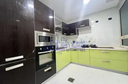 Apartment - 2 Bedrooms - 3 Bathrooms for rent in Al Sadd Tourist Apartments - Al Sadd - Doha