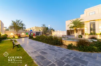 Villa - 4 Bedrooms - 5 Bathrooms for rent in Al Maamoura - Al Maamoura - Doha