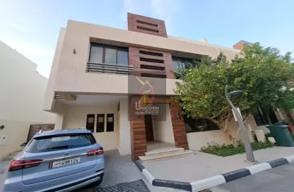 Compound - 4 Bedrooms - 5 Bathrooms for rent in Old Airport 43 - Old Airport Road - Doha