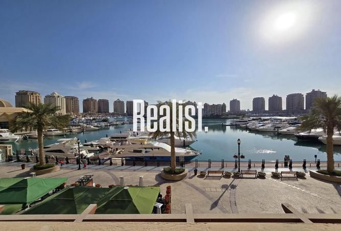 Townhouse - 4 Bedrooms - 4 Bathrooms for rent in Porto Arabia Townhouses - Porto Arabia - The Pearl Island - Doha