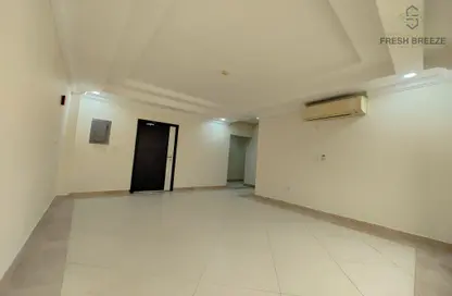 Apartment - 2 Bedrooms - 2 Bathrooms for rent in Al Sadd Road - Al Sadd - Doha