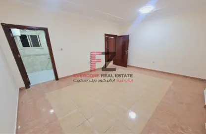 Apartment - 3 Bedrooms - 3 Bathrooms for rent in Al Mansoura - Al Mansoura - Doha