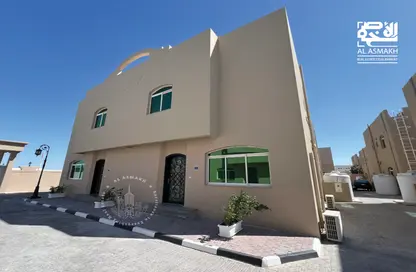 Villa - 3 Bedrooms - 3 Bathrooms for rent in Ain Khaled - Ain Khaled - Doha