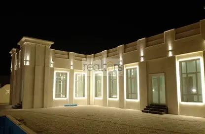 Villa - 6 Bedrooms - 7 Bathrooms for rent in Al Ruwais - Al Ruwais - Al Shamal