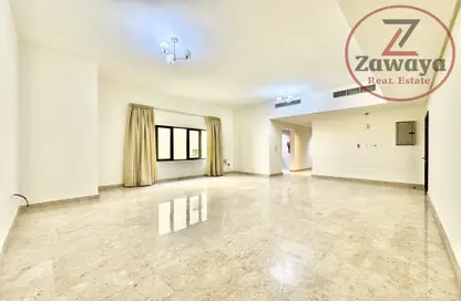 Apartment - 2 Bedrooms - 2 Bathrooms for rent in Al Mansoura - Al Mansoura - Doha