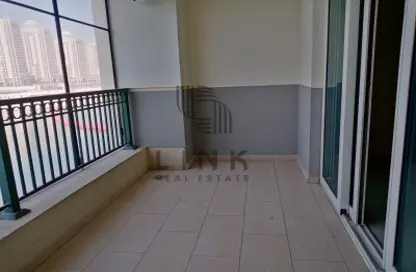 Townhouse - 1 Bedroom - 2 Bathrooms for rent in Viva West - Viva Bahriyah - The Pearl Island - Doha