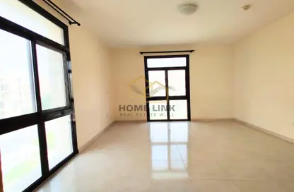 Apartment - 2 Bedrooms - 2 Bathrooms for sale in Piazza 1 - La Piazza - Fox Hills - Lusail