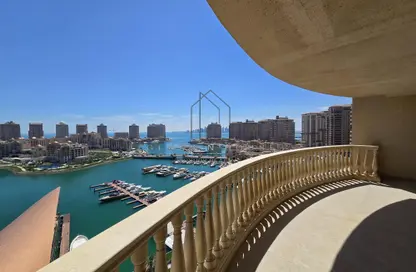 Apartment - 3 Bedrooms - 4 Bathrooms for sale in Marina Gate - Porto Arabia - The Pearl Island - Doha