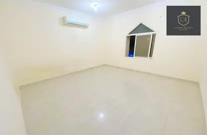 Apartment - 2 Bedrooms - 1 Bathroom for rent in Al Nuaija Street - Al Hilal West - Al Hilal - Doha