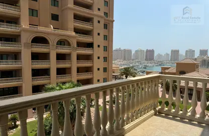 Apartment - 1 Bedroom - 2 Bathrooms for rent in Tower 8 - Porto Arabia - The Pearl Island - Doha