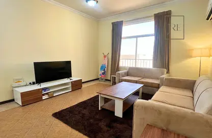 Apartment - 2 Bedrooms - 3 Bathrooms for rent in Musheireb Apartments - Musheireb - Doha