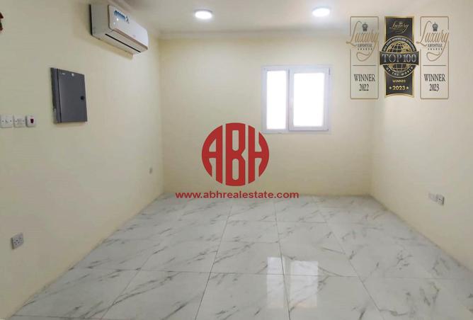 Apartment - 2 Bedrooms - 2 Bathrooms for rent in Al Wakra - Al Wakra - Al Wakrah - Al Wakra