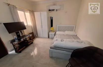 Apartment - 1 Bathroom for rent in Ain Khaled - Doha